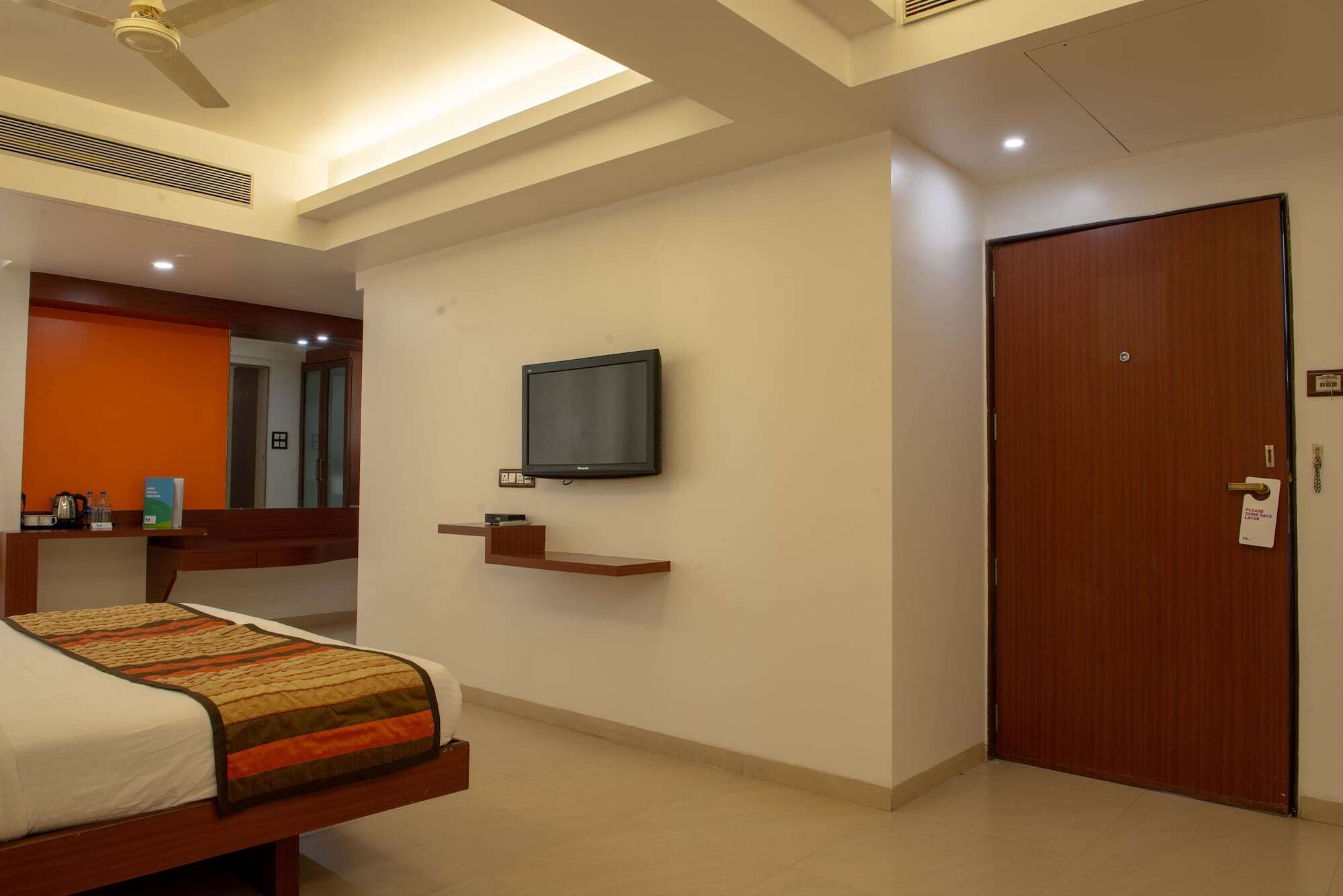 Hotel Mint Montvert Baner Пюн Екстериор снимка