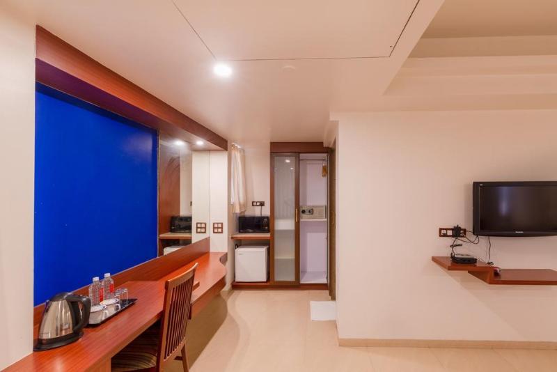 Hotel Mint Montvert Baner Пюн Екстериор снимка